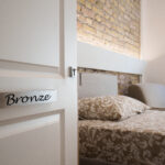 bronze8